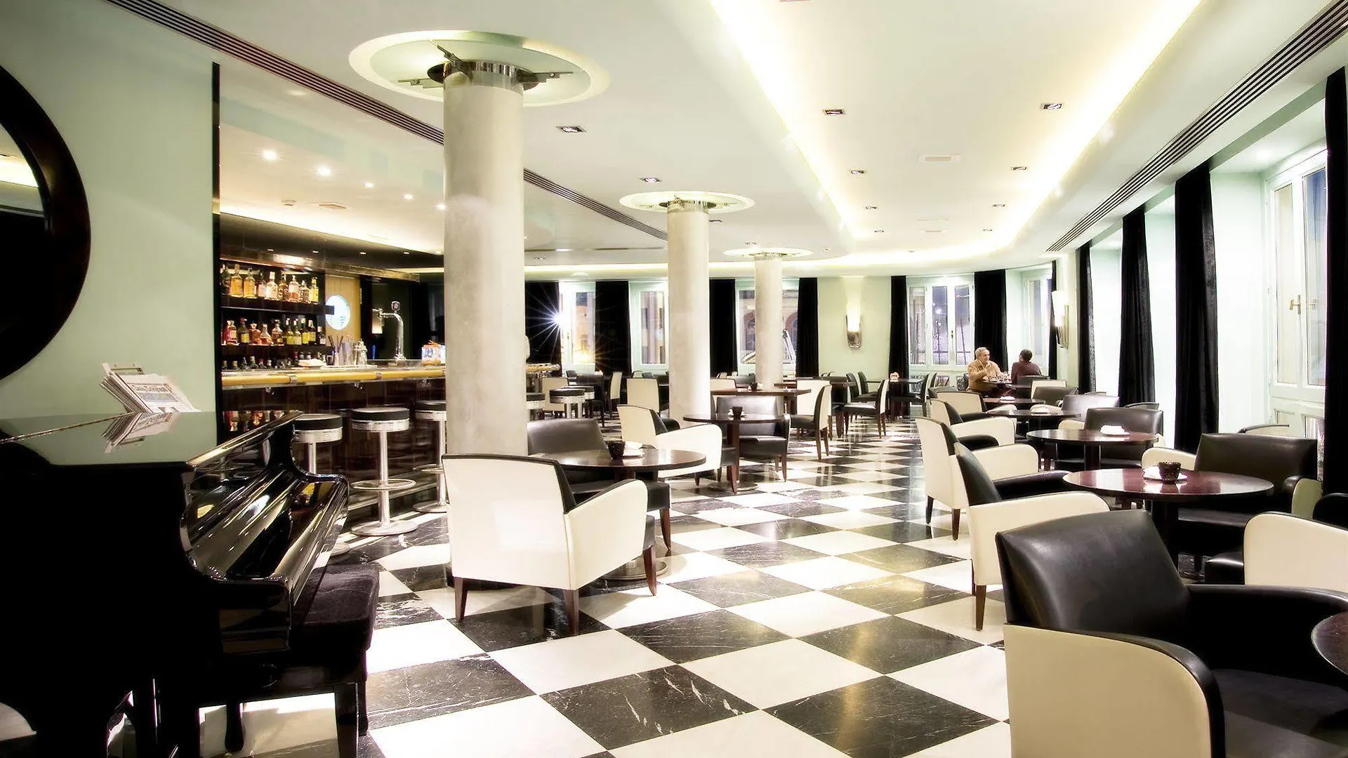 Hotel Larios Malaga 4*,